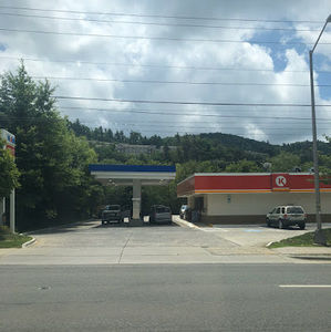 Meet your Posher, Jackson